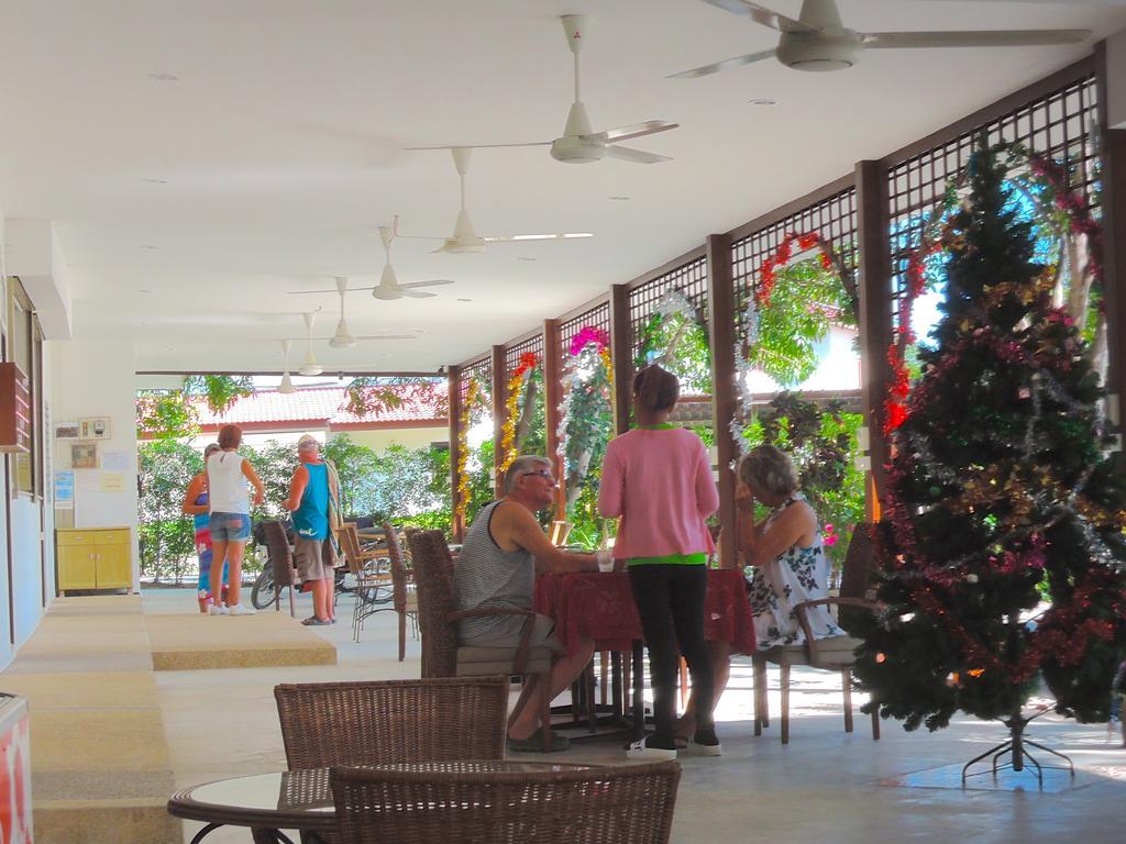 Mango & Feriested Hua Hin